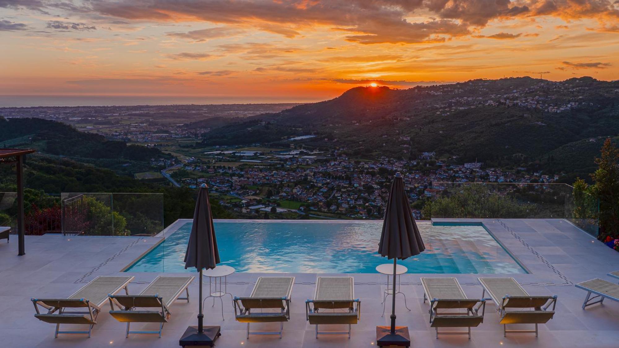 Villa Elena 9&1, Emma Villas Stiava Zewnętrze zdjęcie